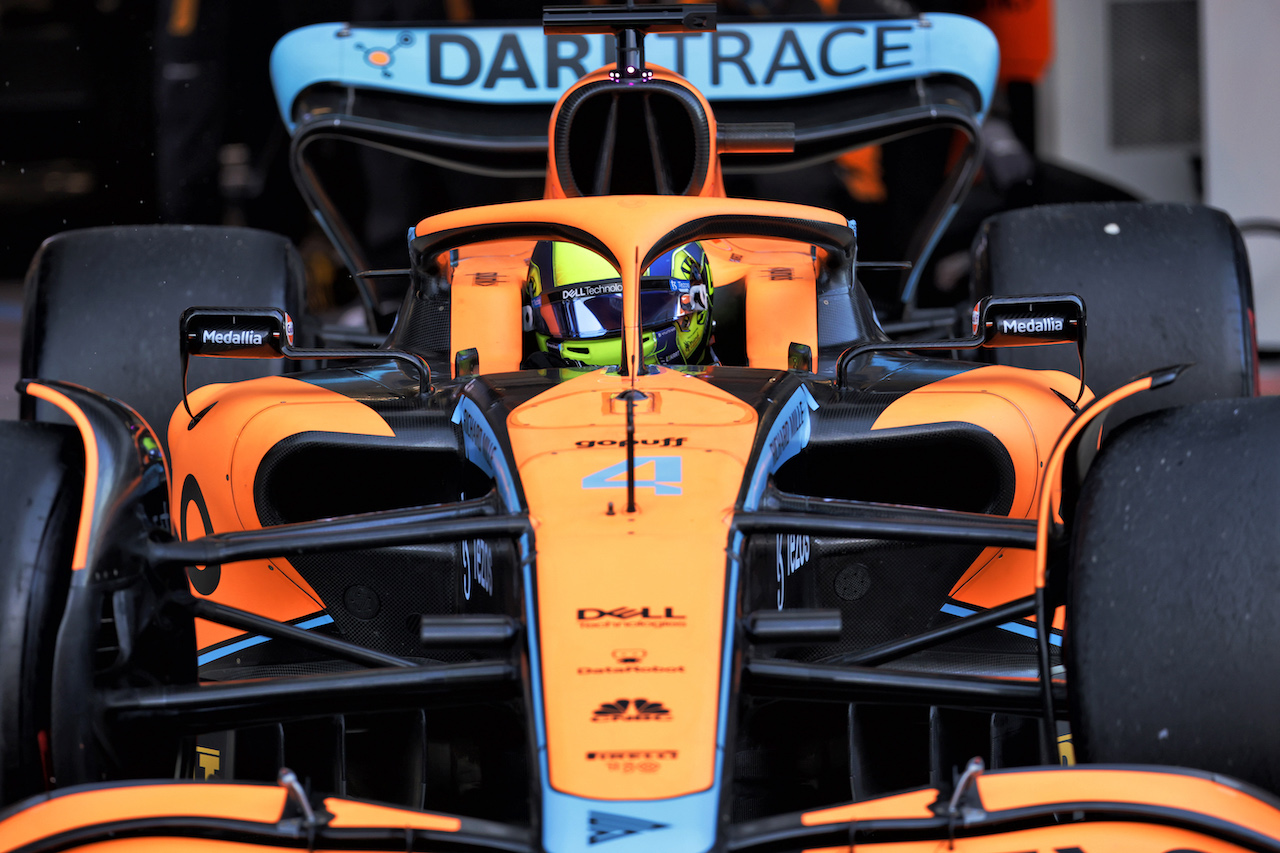 TEST BARCELLONA, Lando Norris (GBR) McLaren MCL36.
23.02.2022. Formula One Testing, Day One, Barcelona, Spain. Wednesday.
- www.xpbimages.com, EMail: requests@xpbimages.com © Copyright: Bearne / XPB Images
