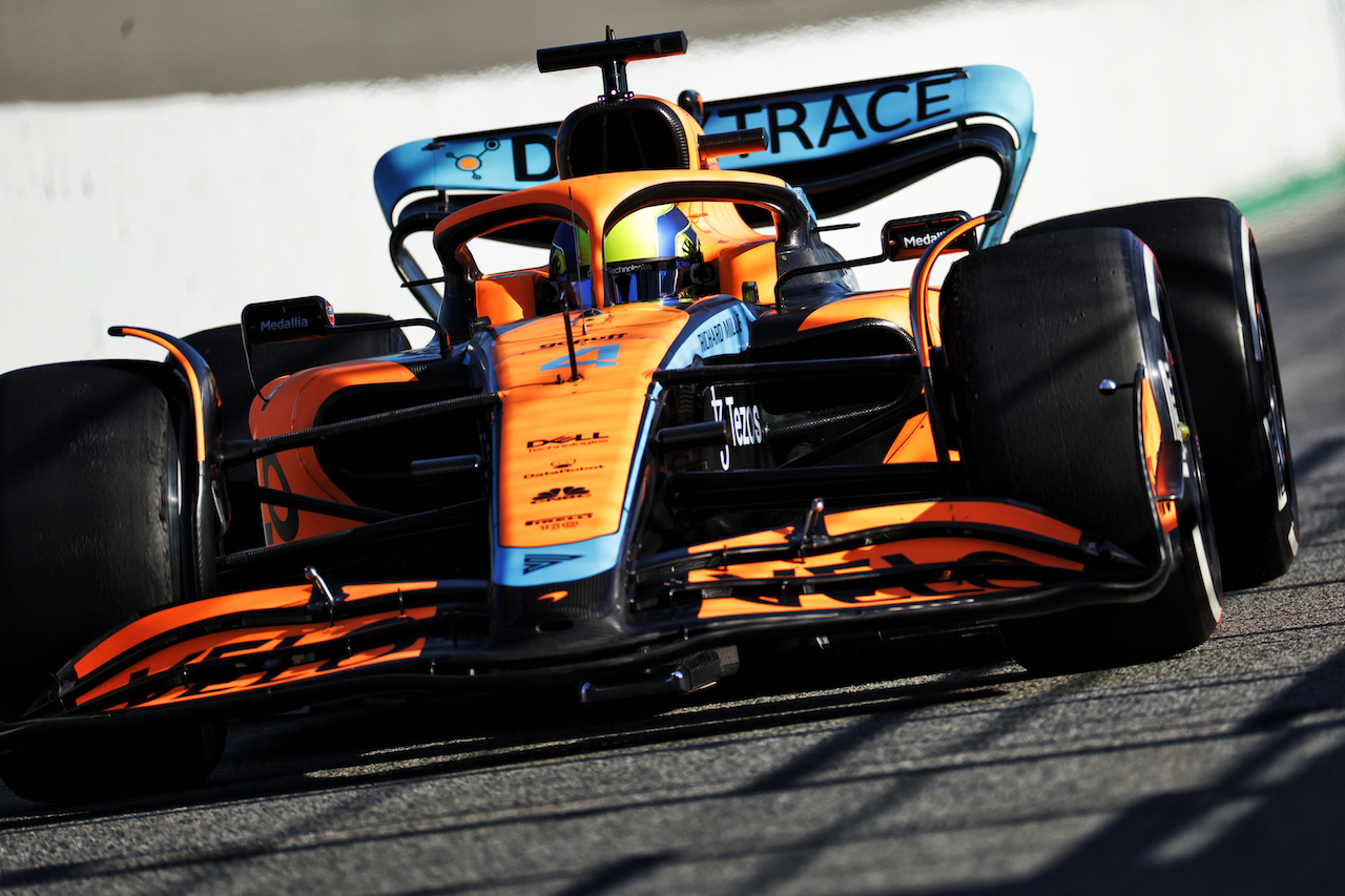 TEST BARCELLONA, Lando Norris (GBR) McLaren MCL36.
23.02.2022. Formula One Testing, Day One, Barcelona, Spain. Wednesday.
- www.xpbimages.com, EMail: requests@xpbimages.com © Copyright: Bearne / XPB Images