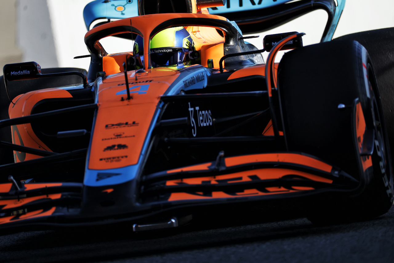 TEST BARCELLONA, Lando Norris (GBR) McLaren MCL36.
23.02.2022. Formula One Testing, Day One, Barcelona, Spain. Wednesday.
- www.xpbimages.com, EMail: requests@xpbimages.com © Copyright: Bearne / XPB Images