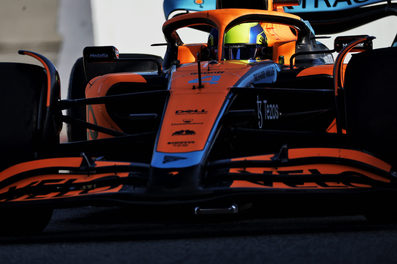 TEST BARCELLONA, Lando Norris (GBR) McLaren MCL36.
23.02.2022. Formula One Testing, Day One, Barcelona, Spain. Wednesday.
- www.xpbimages.com, EMail: requests@xpbimages.com © Copyright: Bearne / XPB Images