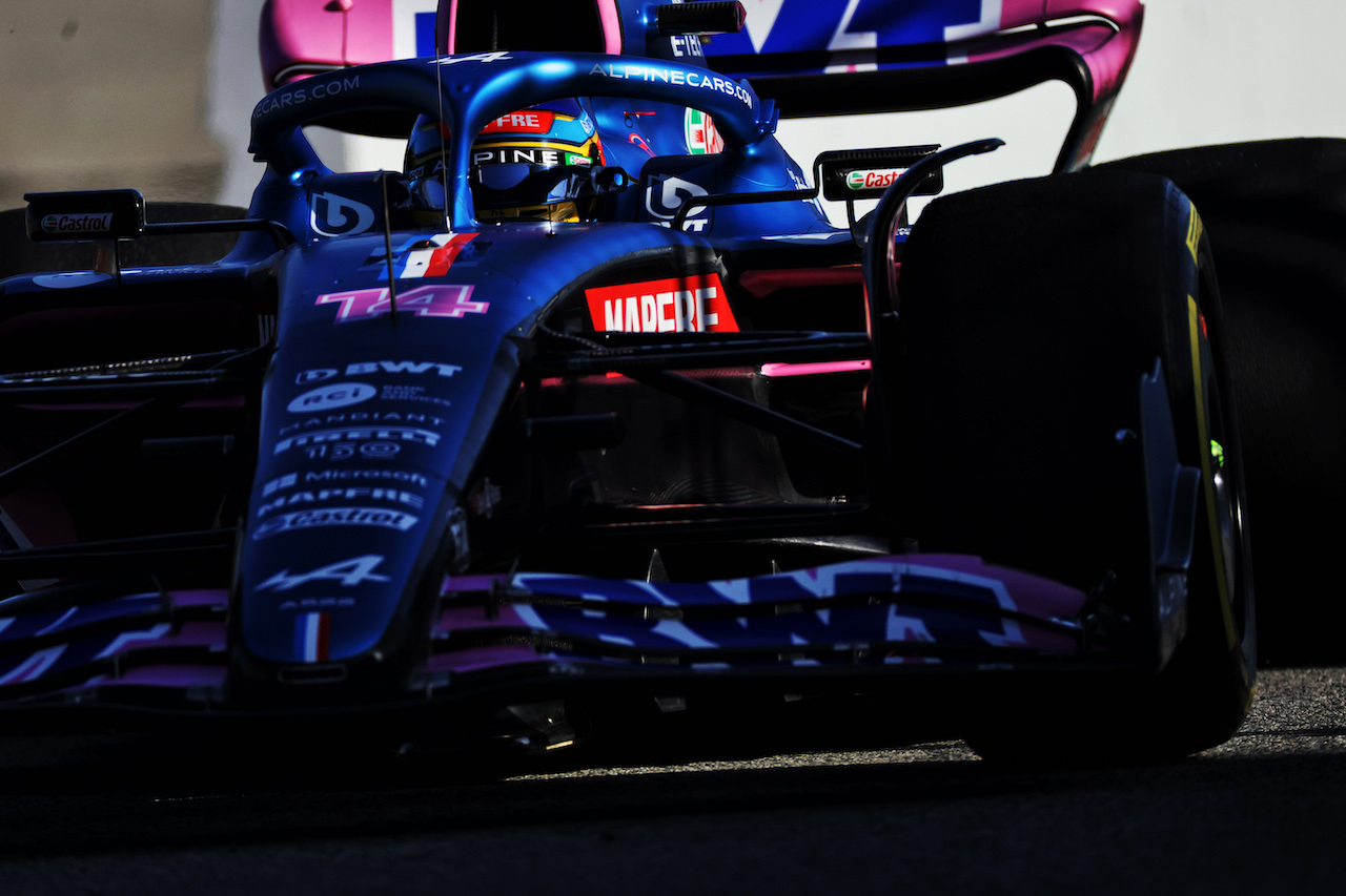 TEST BARCELLONA, Fernando Alonso (ESP) Alpine F1 Team A522.
23.02.2022. Formula One Testing, Day One, Barcelona, Spain. Wednesday.
- www.xpbimages.com, EMail: requests@xpbimages.com © Copyright: Bearne / XPB Images