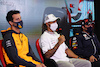 TEST BARCELLONA, (L to R): Daniel Ricciardo (AUS) McLaren; Lewis Hamilton (GBR) Mercedes AMG F1; e Sergio Perez (MEX) Red Bull Racing, in the FIA Press Conference.
23.02.2022. Formula One Testing, Day One, Barcelona, Spain. Wednesday.
- www.xpbimages.com, EMail: requests@xpbimages.com © Copyright: FIA Pool Image for Editorial Use Only