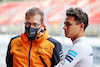 TEST BARCELLONA, Lando Norris (GBR) McLaren with Andreas Seidl, McLaren Managing Director.
23.02.2022. Formula One Testing, Day One, Barcelona, Spain. Wednesday.
- www.xpbimages.com, EMail: requests@xpbimages.com © Copyright: Moy / XPB Images