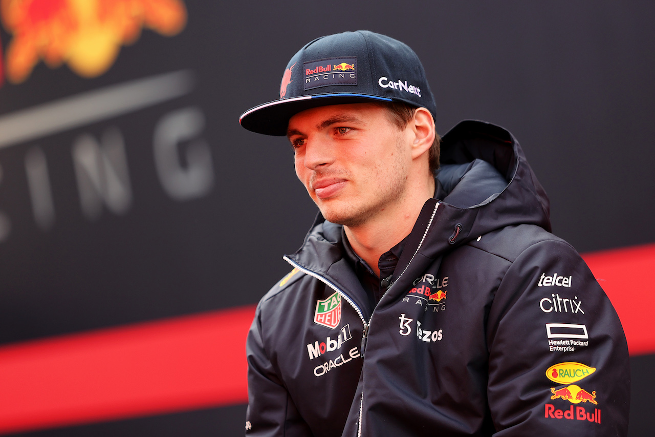 TEST BARCELLONA, Max Verstappen (NLD) Red Bull Racing.
24.02.2022. Formula One Testing, Day Two, Barcelona, Spain. Giovedi'.
- www.xpbimages.com, EMail: requests@xpbimages.com © Copyright: Moy / XPB Images
