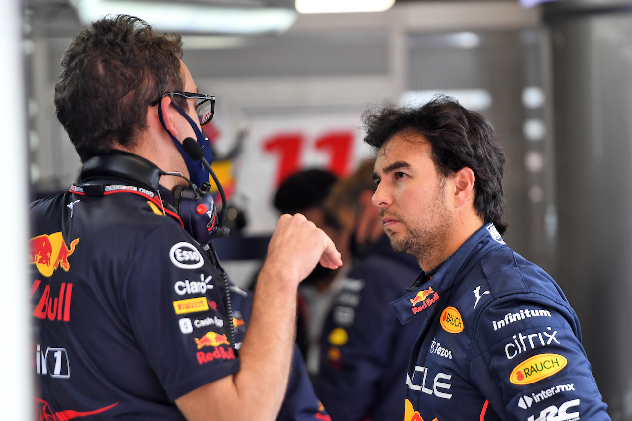 TEST BARCELLONA, Sergio Perez (MEX) Red Bull Racing.
24.02.2022. Formula One Testing, Day Two, Barcelona, Spain. Giovedi'.
- www.xpbimages.com, EMail: requests@xpbimages.com © Copyright: Price / XPB Images
