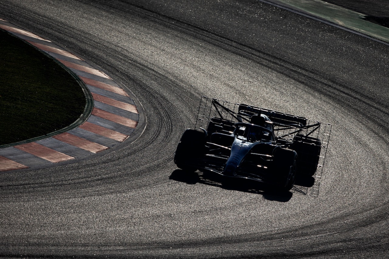 TEST BARCELLONA, Alexander Albon (THA) Williams Racing FW44.
24.02.2022. Formula One Testing, Day Two, Barcelona, Spain. Giovedi'.
- www.xpbimages.com, EMail: requests@xpbimages.com © Copyright: Rew / XPB Images