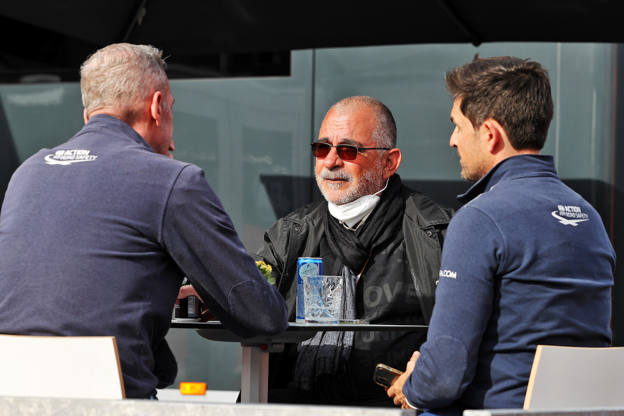 TEST BARCELLONA, Eduardo Freitas (POR) FIA Gara Director.
24.02.2022. Formula One Testing, Day Two, Barcelona, Spain. Giovedi'.
- www.xpbimages.com, EMail: requests@xpbimages.com © Copyright: Moy / XPB Images