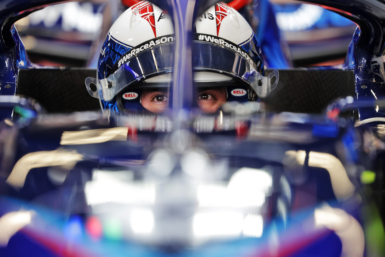 TEST BARCELLONA, Nicholas Latifi (CDN) Williams Racing FW44.
24.02.2022. Formula One Testing, Day Two, Barcelona, Spain. Giovedi'.
- www.xpbimages.com, EMail: requests@xpbimages.com © Copyright: Bearne / XPB Images