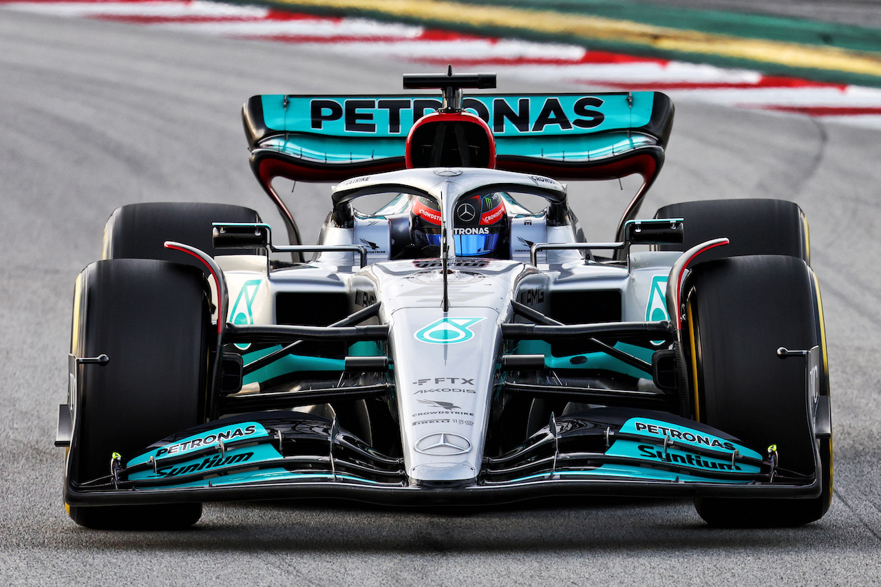 TEST BARCELLONA, George Russell (GBR) Mercedes AMG F1 W13.
24.02.2022. Formula One Testing, Day Two, Barcelona, Spain. Giovedi'.
- www.xpbimages.com, EMail: requests@xpbimages.com © Copyright: Batchelor / XPB Images