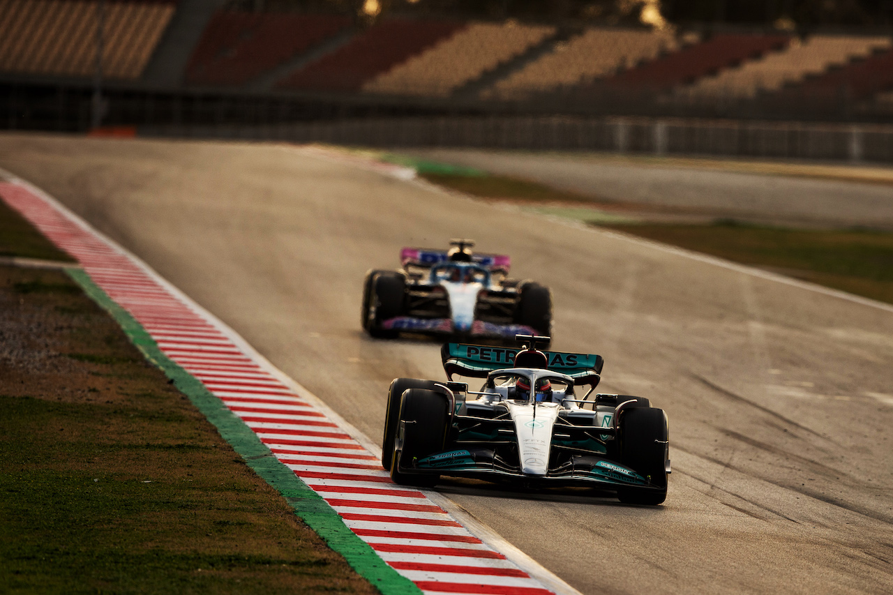 TEST BARCELLONA, George Russell (GBR) Mercedes AMG F1 W13.
24.02.2022. Formula One Testing, Day Two, Barcelona, Spain. Giovedi'.
- www.xpbimages.com, EMail: requests@xpbimages.com © Copyright: Rew / XPB Images