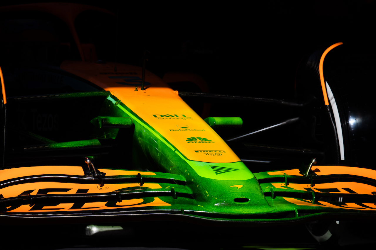 TEST BARCELLONA, McLaren MCL36 nosecone with flow-vis paint.
24.02.2022. Formula One Testing, Day Two, Barcelona, Spain. Giovedi'.
- www.xpbimages.com, EMail: requests@xpbimages.com © Copyright: Price / XPB Images