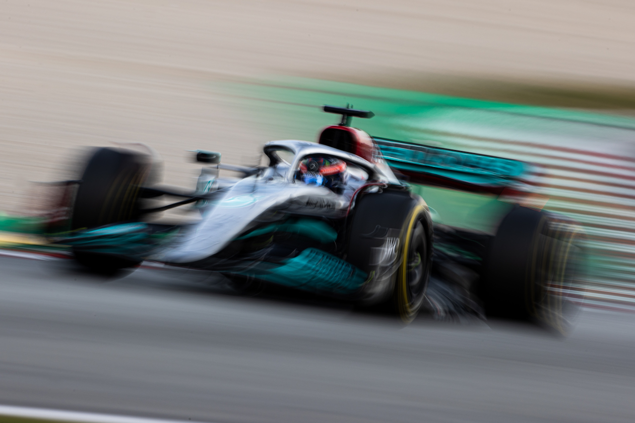 TEST BARCELLONA, George Russell (GBR) Mercedes AMG F1 W13.
24.02.2022. Formula One Testing, Day Two, Barcelona, Spain. Giovedi'.
- www.xpbimages.com, EMail: requests@xpbimages.com © Copyright: Price / XPB Images