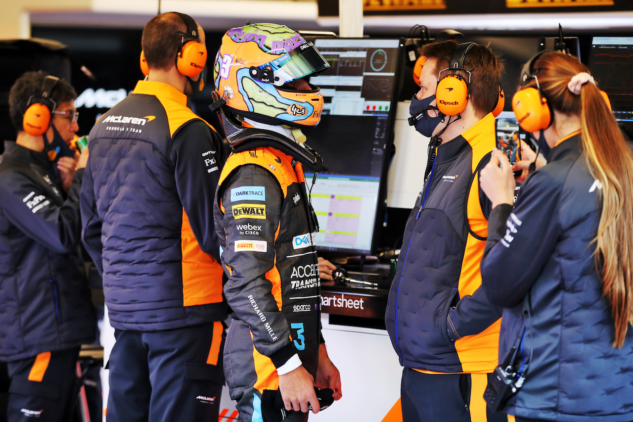 TEST BARCELLONA, Daniel Ricciardo (AUS) McLaren.
24.02.2022. Formula One Testing, Day Two, Barcelona, Spain. Giovedi'.
 - www.xpbimages.com, EMail: requests@xpbimages.com © Copyright: Coates / XPB Images