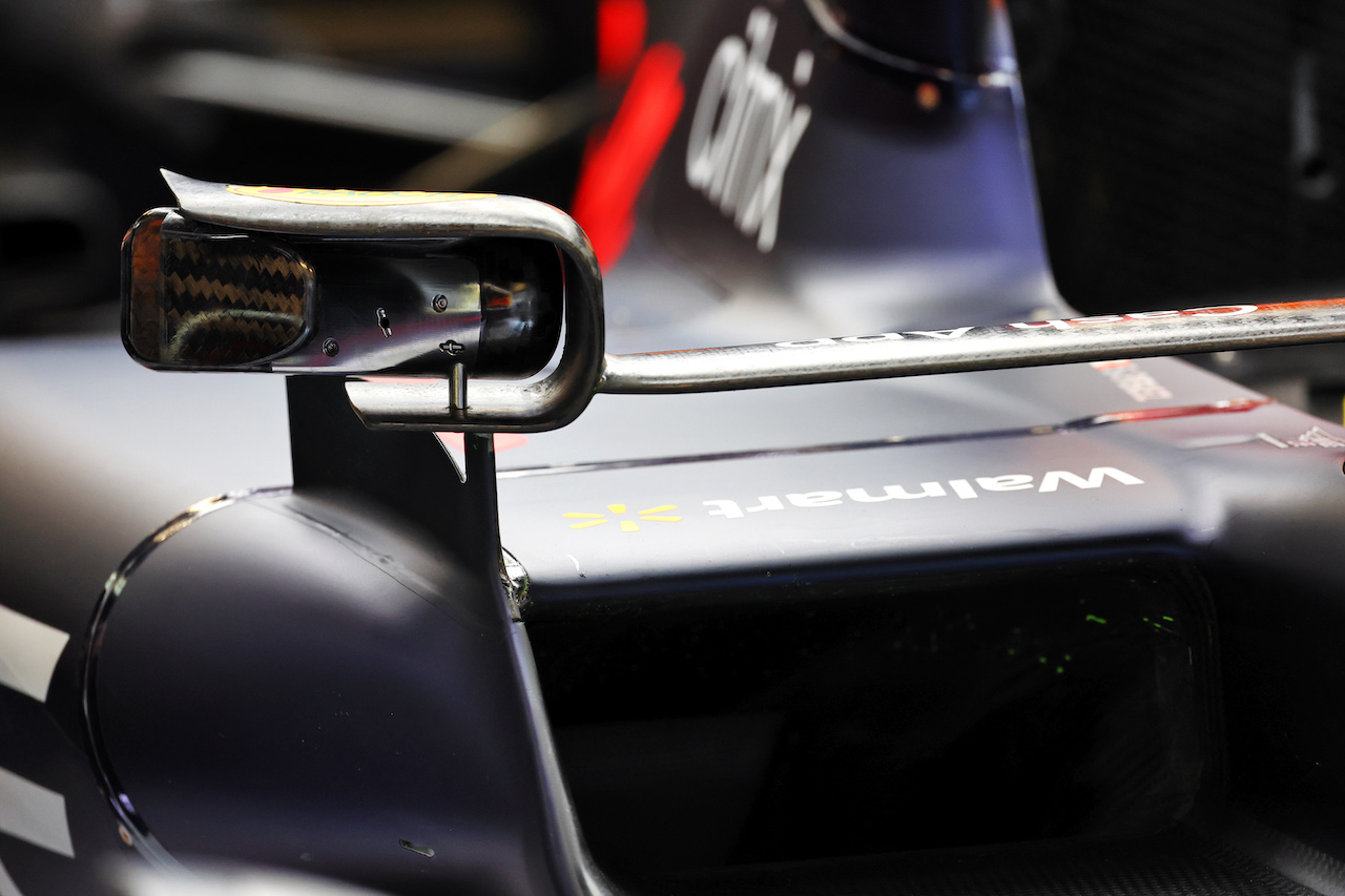 TEST BARCELLONA, Red Bull Racing RB18 wing mirror detail.
24.02.2022. Formula One Testing, Day Two, Barcelona, Spain. Giovedi'.
- www.xpbimages.com, EMail: requests@xpbimages.com © Copyright: Batchelor / XPB Images