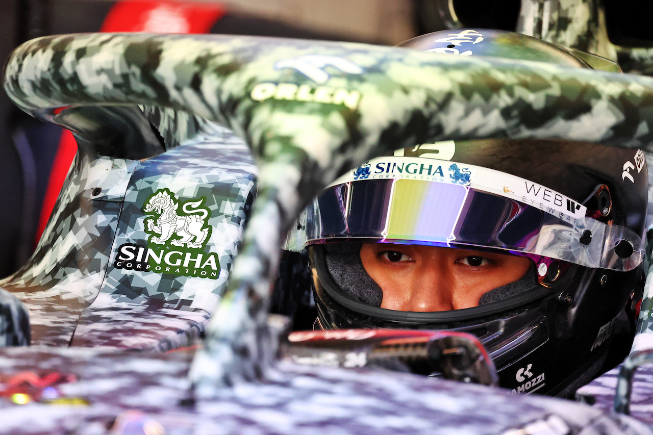TEST BARCELLONA, Guanyu Zhou (CHN) Alfa Romeo F1 Team C42.
25.02.2022. Formula One Testing, Day Three, Barcelona, Spain. Venerdi'.
- www.xpbimages.com, EMail: requests@xpbimages.com © Copyright: Batchelor / XPB Images