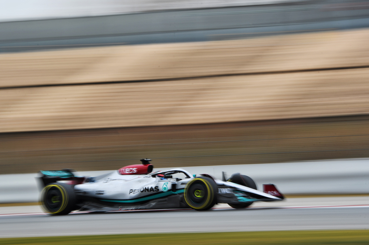 TEST BARCELLONA, George Russell (GBR) Mercedes AMG F1 W13.
25.02.2022. Formula One Testing, Day Three, Barcelona, Spain. Venerdi'.
- www.xpbimages.com, EMail: requests@xpbimages.com © Copyright: Price / XPB Images