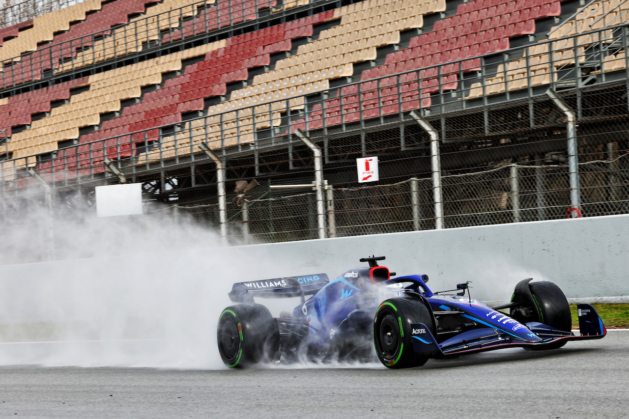 TEST BARCELLONA, Nicholas Latifi (CDN) Williams Racing FW44.
25.02.2022. Formula One Testing, Day Three, Barcelona, Spain. Venerdi'.
- www.xpbimages.com, EMail: requests@xpbimages.com © Copyright: Batchelor / XPB Images