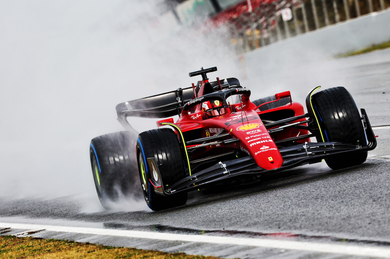 TEST BARCELLONA, Carlos Sainz Jr (ESP) Ferrari F1-75.
25.02.2022. Formula One Testing, Day Three, Barcelona, Spain. Venerdi'.
- www.xpbimages.com, EMail: requests@xpbimages.com © Copyright: Batchelor / XPB Images