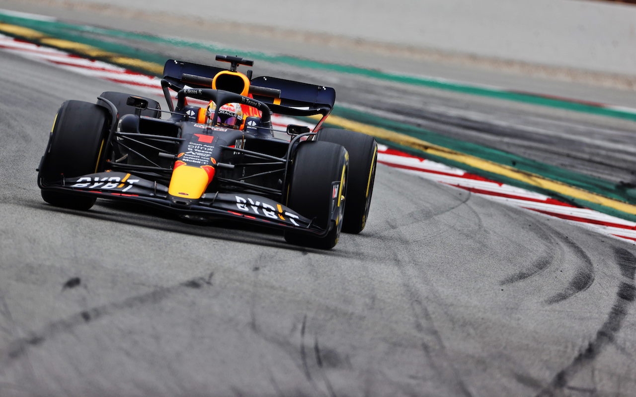 TEST BARCELLONA, Max Verstappen (NLD) Red Bull Racing RB18.
25.02.2022. Formula One Testing, Day Three, Barcelona, Spain. Venerdi'.
- www.xpbimages.com, EMail: requests@xpbimages.com © Copyright: Price / XPB Images