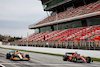 TEST BARCELLONA, Daniel Ricciardo (AUS) McLaren MCL36 e Carlos Sainz Jr (ESP) Ferrari F1-75.
25.02.2022. Formula One Testing, Day Three, Barcelona, Spain. Venerdi'.
- www.xpbimages.com, EMail: requests@xpbimages.com © Copyright: Batchelor / XPB Images