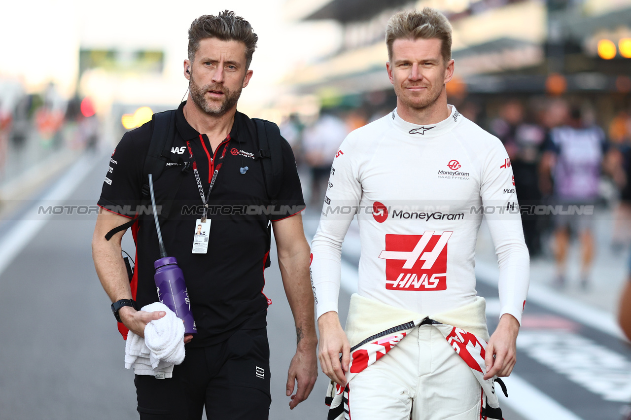 GP ABU DHABI, Nico Hulkenberg (GER), Haas F1 Team 
26.11.2023. Formula 1 World Championship, Rd 23, Abu Dhabi Grand Prix, Yas Marina Circuit, Abu Dhabi, Gara Day.
- www.xpbimages.com, EMail: requests@xpbimages.com © Copyright: Charniaux / XPB Images