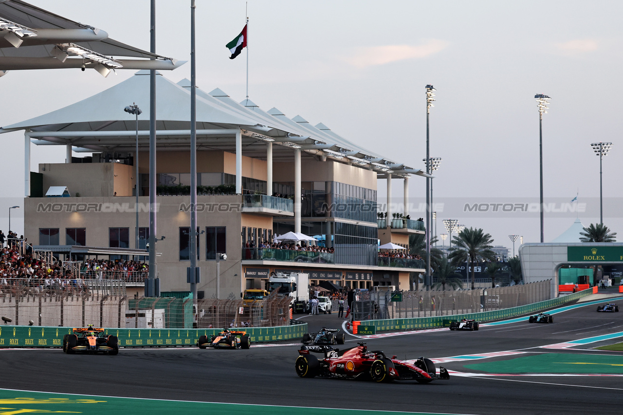 GP ABU DHABI, Charles Leclerc (MON) Ferrari SF-23.

26.11.2023. Formula 1 World Championship, Rd 23, Abu Dhabi Grand Prix, Yas Marina Circuit, Abu Dhabi, Gara Day.

- www.xpbimages.com, EMail: requests@xpbimages.com © Copyright: Moy / XPB Images