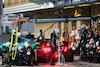 GP ABU DHABI, Alexander Albon (THA) Williams Racing FW45 makes a pit stop.
26.11.2023. Formula 1 World Championship, Rd 23, Abu Dhabi Grand Prix, Yas Marina Circuit, Abu Dhabi, Gara Day.
- www.xpbimages.com, EMail: requests@xpbimages.com © Copyright: Batchelor / XPB Images