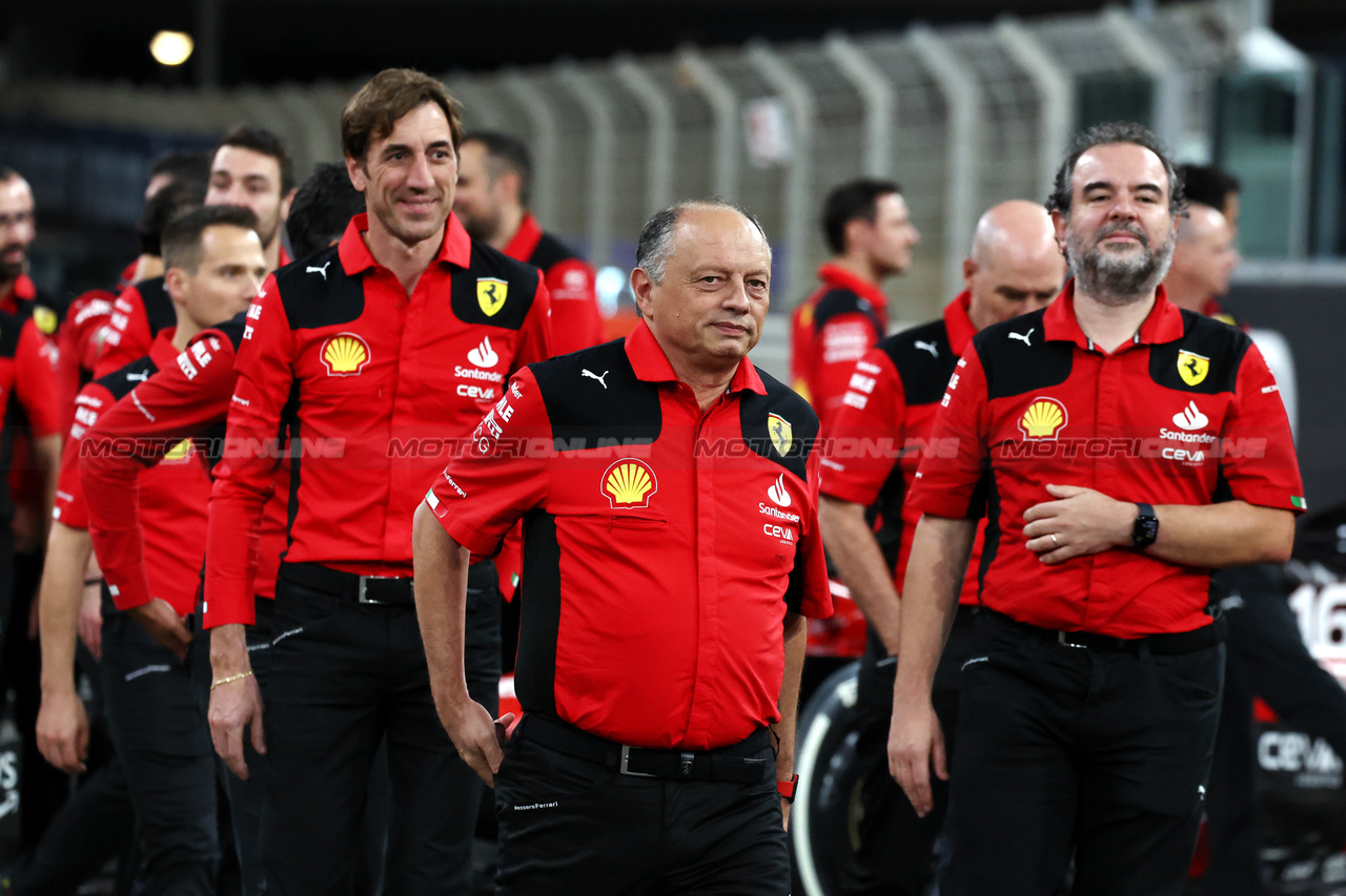 GP ABU DHABI, Frederic Vasseur (FRA) Ferrari Team Principal at a team photograph.

23.11.2023. Formula 1 World Championship, Rd 23, Abu Dhabi Grand Prix, Yas Marina Circuit, Abu Dhabi, Preparation Day.

- www.xpbimages.com, EMail: requests@xpbimages.com © Copyright: Moy / XPB Images