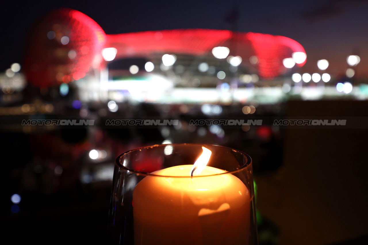 GP ABU DHABI, Circuit Atmosfera.

23.11.2023. Formula 1 World Championship, Rd 23, Abu Dhabi Grand Prix, Yas Marina Circuit, Abu Dhabi, Preparation Day.

- www.xpbimages.com, EMail: requests@xpbimages.com © Copyright: Moy / XPB Images