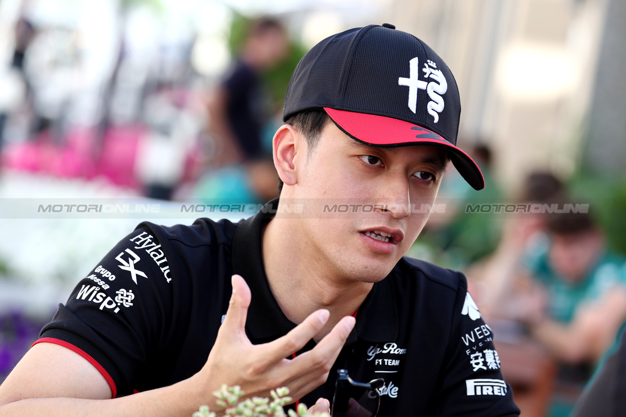 GP ABU DHABI, Zhou Guanyu (CHN) Alfa Romeo F1 Team.

23.11.2023. Formula 1 World Championship, Rd 23, Abu Dhabi Grand Prix, Yas Marina Circuit, Abu Dhabi, Preparation Day.

- www.xpbimages.com, EMail: requests@xpbimages.com © Copyright: Moy / XPB Images