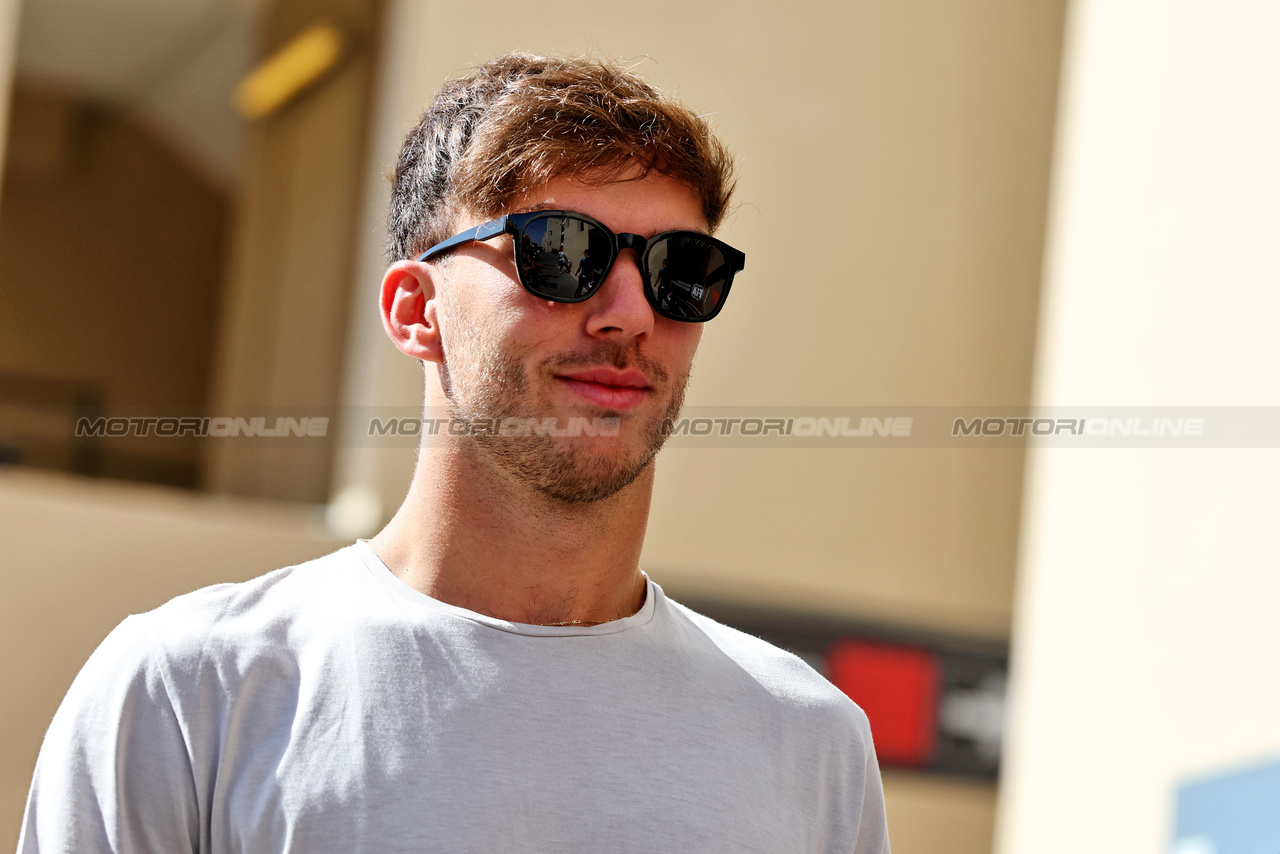 GP ABU DHABI, Pierre Gasly (FRA) Alpine F1 Team.

23.11.2023. Formula 1 World Championship, Rd 23, Abu Dhabi Grand Prix, Yas Marina Circuit, Abu Dhabi, Preparation Day.

- www.xpbimages.com, EMail: requests@xpbimages.com © Copyright: Batchelor / XPB Images