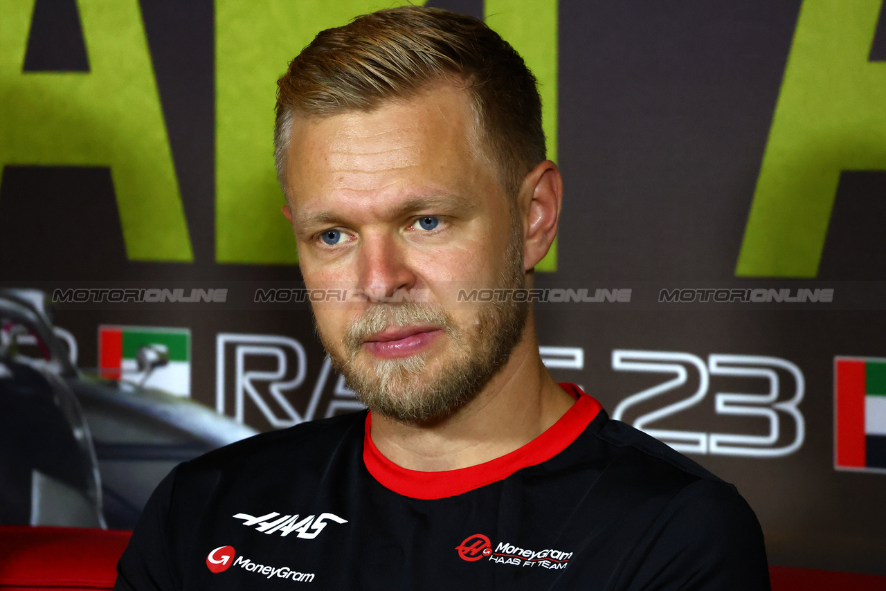 GP ABU DHABI, Kevin Magnussen (DEN) Haas F1 Team in the FIA Press Conference.

23.11.2023. Formula 1 World Championship, Rd 23, Abu Dhabi Grand Prix, Yas Marina Circuit, Abu Dhabi, Preparation Day.

- www.xpbimages.com, EMail: requests@xpbimages.com © Copyright: Batchelor / XPB Images