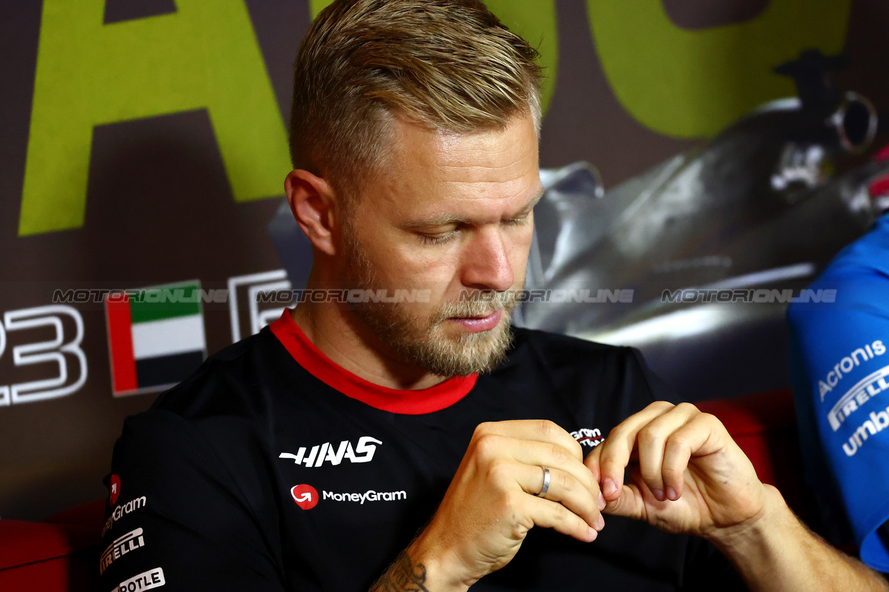 GP ABU DHABI, Kevin Magnussen (DEN) Haas F1 Team in the FIA Press Conference.

23.11.2023. Formula 1 World Championship, Rd 23, Abu Dhabi Grand Prix, Yas Marina Circuit, Abu Dhabi, Preparation Day.

- www.xpbimages.com, EMail: requests@xpbimages.com © Copyright: Batchelor / XPB Images