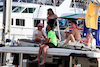 GP ABU DHABI, Circuit Atmosfera - fans in the harbour.
23.11.2023. Formula 1 World Championship, Rd 23, Abu Dhabi Grand Prix, Yas Marina Circuit, Abu Dhabi, Preparation Day.
- www.xpbimages.com, EMail: requests@xpbimages.com © Copyright: Moy / XPB Images