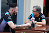 GP ABU DHABI, (L to R): Julian Rouse (GBR) Alpine F1 Team Interim Sporting Director with Davide Brivio (ITA) Alpine F1 Team Racing Director.
23.11.2023. Formula 1 World Championship, Rd 23, Abu Dhabi Grand Prix, Yas Marina Circuit, Abu Dhabi, Preparation Day.
- www.xpbimages.com, EMail: requests@xpbimages.com © Copyright: Moy / XPB Images