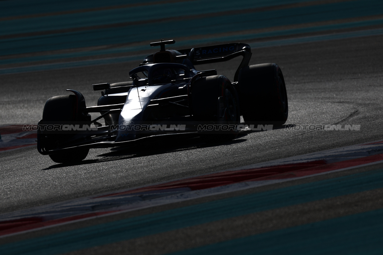 GP ABU DHABI, Alexander Albon (THA) Williams Racing FW45.

25.11.2023. Formula 1 World Championship, Rd 23, Abu Dhabi Grand Prix, Yas Marina Circuit, Abu Dhabi, Qualifiche Day.

- www.xpbimages.com, EMail: requests@xpbimages.com © Copyright: Moy / XPB Images
