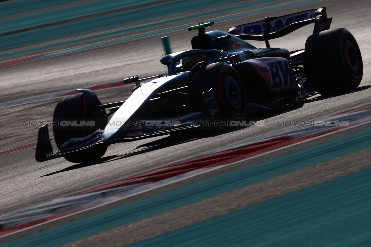 GP ABU DHABI, Pierre Gasly (FRA) Alpine F1 Team A523.

25.11.2023. Formula 1 World Championship, Rd 23, Abu Dhabi Grand Prix, Yas Marina Circuit, Abu Dhabi, Qualifiche Day.

- www.xpbimages.com, EMail: requests@xpbimages.com © Copyright: Moy / XPB Images