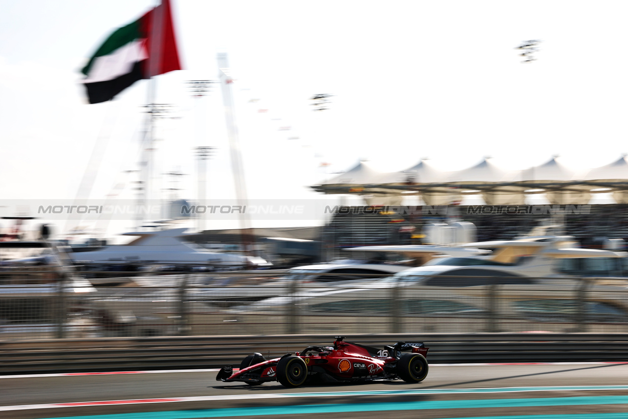 GP ABU DHABI, Charles Leclerc (MON) Ferrari SF-23.

25.11.2023. Formula 1 World Championship, Rd 23, Abu Dhabi Grand Prix, Yas Marina Circuit, Abu Dhabi, Qualifiche Day.

- www.xpbimages.com, EMail: requests@xpbimages.com © Copyright: Moy / XPB Images