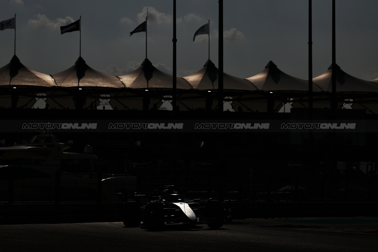 GP ABU DHABI, Pierre Gasly (FRA) Alpine F1 Team A523.

25.11.2023. Formula 1 World Championship, Rd 23, Abu Dhabi Grand Prix, Yas Marina Circuit, Abu Dhabi, Qualifiche Day.

- www.xpbimages.com, EMail: requests@xpbimages.com © Copyright: Moy / XPB Images