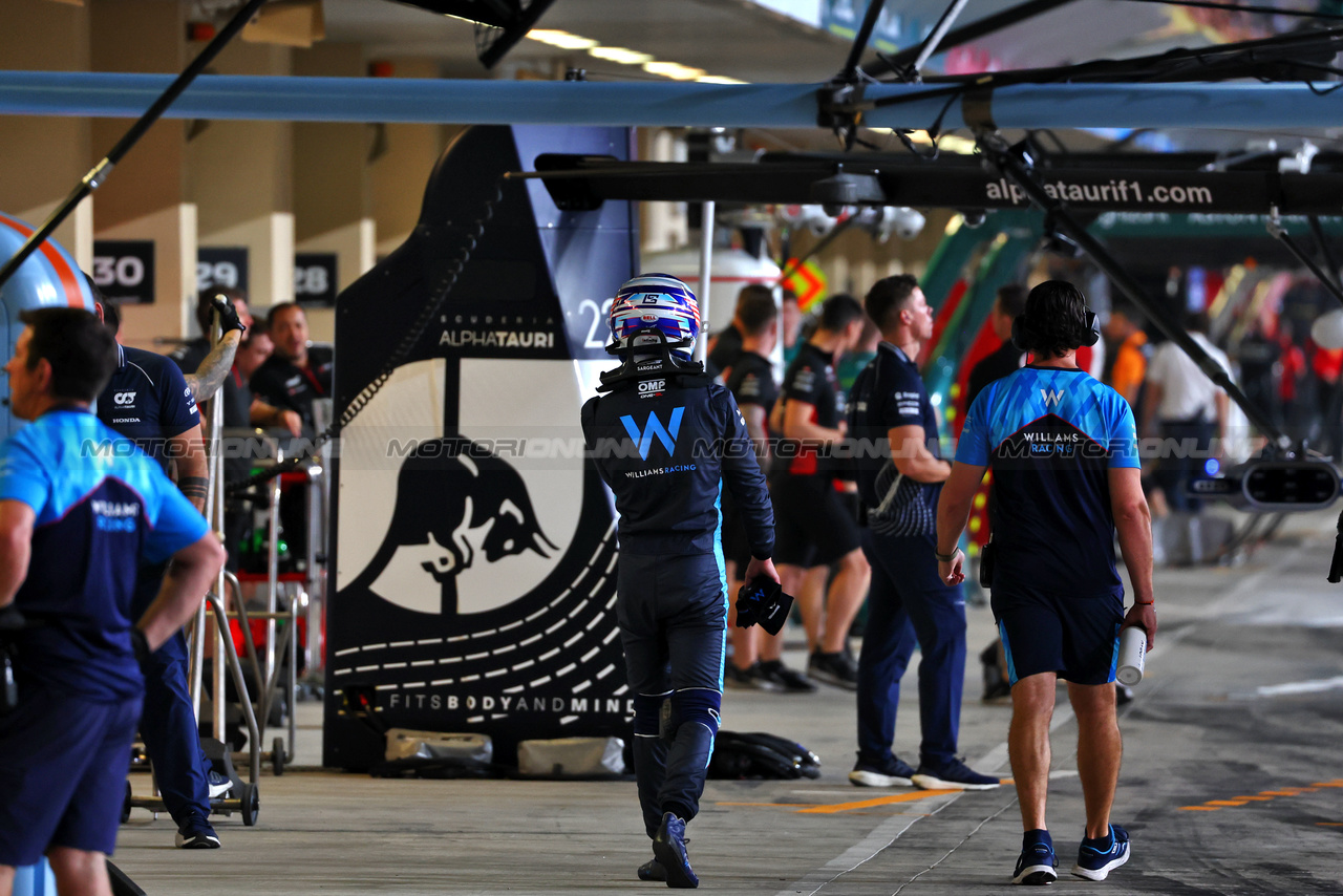 GP ABU DHABI, Logan Sargeant (USA) Williams Racing.

25.11.2023. Formula 1 World Championship, Rd 23, Abu Dhabi Grand Prix, Yas Marina Circuit, Abu Dhabi, Qualifiche Day.

 - www.xpbimages.com, EMail: requests@xpbimages.com © Copyright: Coates / XPB Images