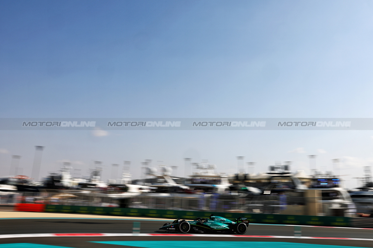 GP ABU DHABI, Lance Stroll (CDN) Aston Martin F1 Team AMR23.

25.11.2023. Formula 1 World Championship, Rd 23, Abu Dhabi Grand Prix, Yas Marina Circuit, Abu Dhabi, Qualifiche Day.

 - www.xpbimages.com, EMail: requests@xpbimages.com © Copyright: Coates / XPB Images