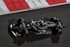 GP ABU DHABI, Lewis Hamilton (GBR) Mercedes AMG F1 W14.
25.11.2023. Formula 1 World Championship, Rd 23, Abu Dhabi Grand Prix, Yas Marina Circuit, Abu Dhabi, Qualifiche Day.
- www.xpbimages.com, EMail: requests@xpbimages.com © Copyright: Moy / XPB Images