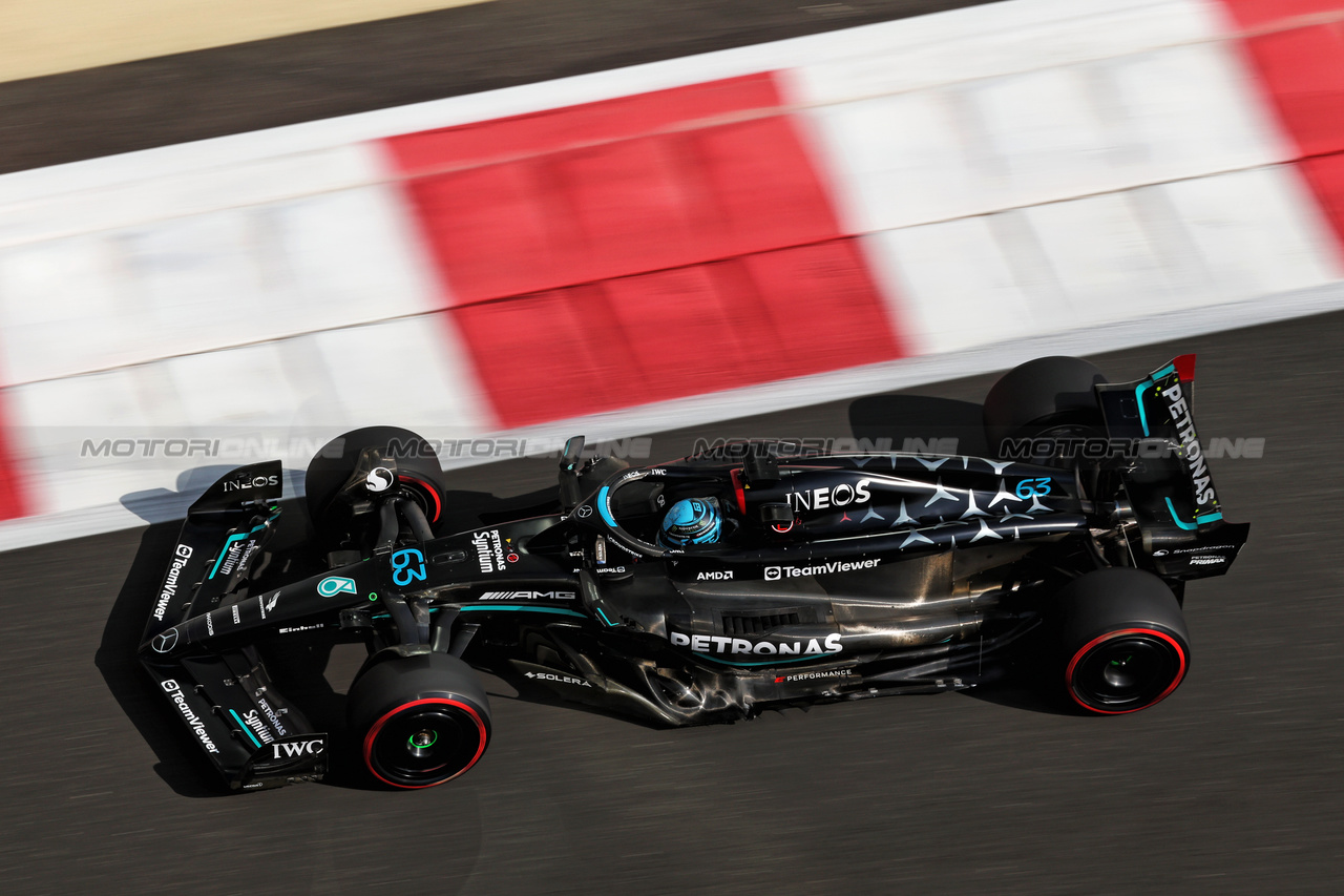 GP ABU DHABI, George Russell (GBR) Mercedes AMG F1 W14.

24.11.2023. Formula 1 World Championship, Rd 23, Abu Dhabi Grand Prix, Yas Marina Circuit, Abu Dhabi, Practice Day.

- www.xpbimages.com, EMail: requests@xpbimages.com © Copyright: Moy / XPB Images