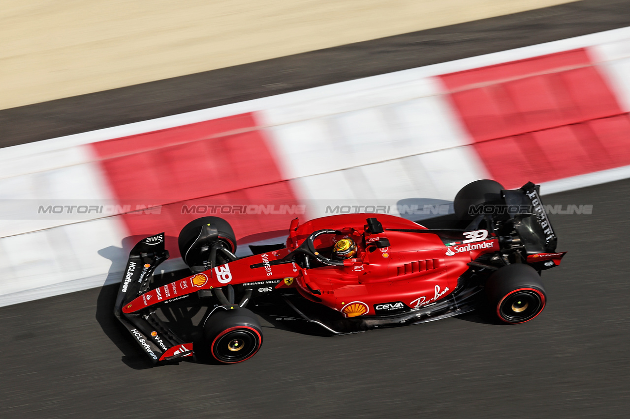 GP ABU DHABI, Robert Shwartzman (RUS) / (ISR) Ferrari SF-23 Reserve Driver.

24.11.2023. Formula 1 World Championship, Rd 23, Abu Dhabi Grand Prix, Yas Marina Circuit, Abu Dhabi, Practice Day.

- www.xpbimages.com, EMail: requests@xpbimages.com © Copyright: Moy / XPB Images