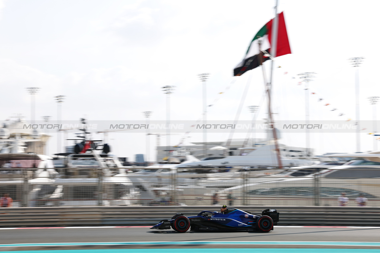 GP ABU DHABI, Logan Sargeant (USA) Williams Racing FW45.

24.11.2023. Formula 1 World Championship, Rd 23, Abu Dhabi Grand Prix, Yas Marina Circuit, Abu Dhabi, Practice Day.

- www.xpbimages.com, EMail: requests@xpbimages.com © Copyright: Charniaux / XPB Images