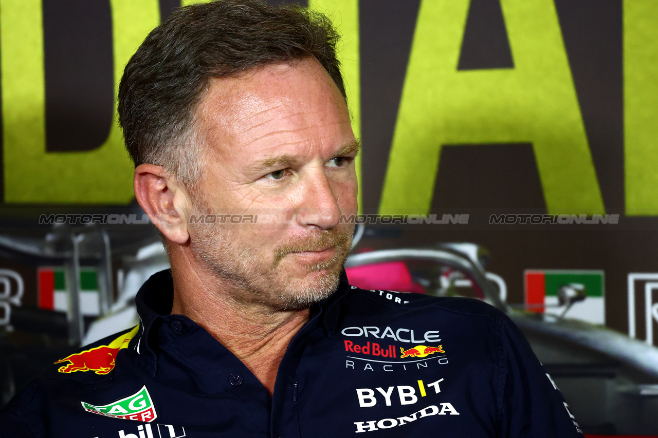 GP ABU DHABI, Christian Horner (GBR) Red Bull Racing Team Principal in the FIA Press Conference.

24.11.2023. Formula 1 World Championship, Rd 23, Abu Dhabi Grand Prix, Yas Marina Circuit, Abu Dhabi, Practice Day.

- www.xpbimages.com, EMail: requests@xpbimages.com © Copyright: Batchelor / XPB Images