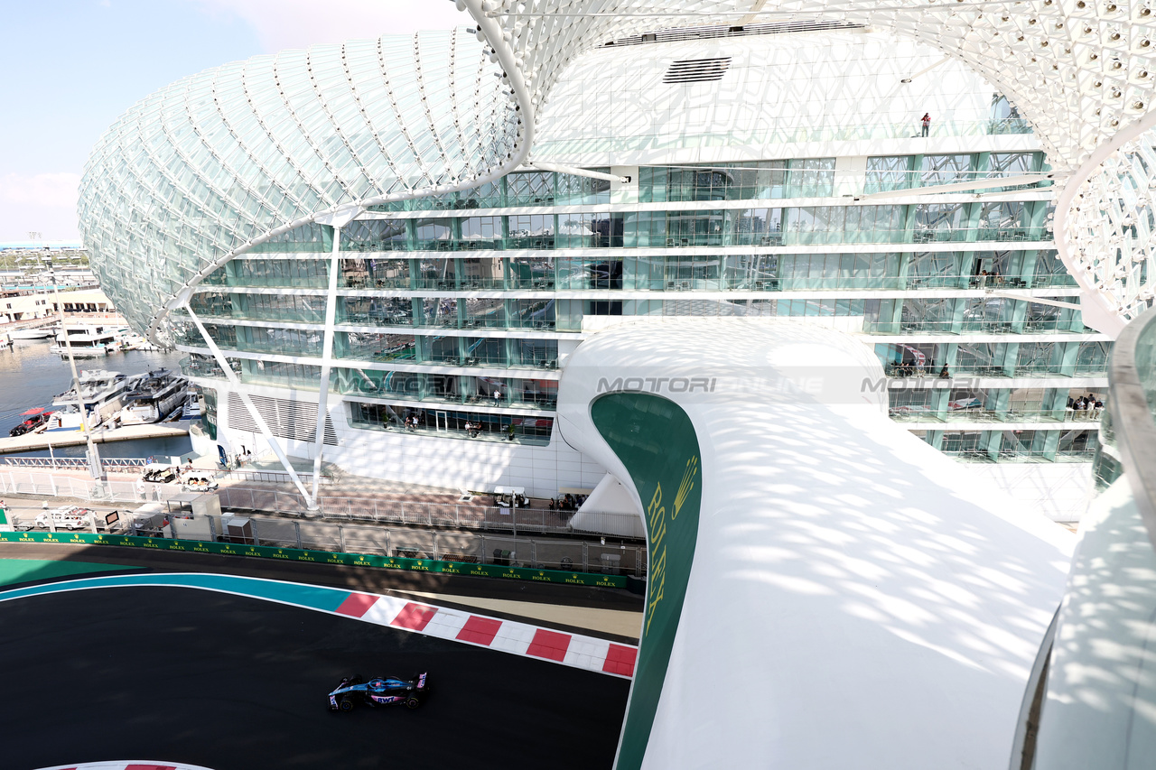GP ABU DHABI, Jack Doohan (AUS) Alpine F1 Team A523 Reserve Driver.

24.11.2023. Formula 1 World Championship, Rd 23, Abu Dhabi Grand Prix, Yas Marina Circuit, Abu Dhabi, Practice Day.

- www.xpbimages.com, EMail: requests@xpbimages.com © Copyright: Moy / XPB Images
