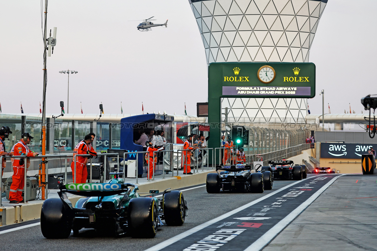 GP ABU DHABI, Lance Stroll (CDN) Aston Martin F1 Team AMR23 leaves the pits.

24.11.2023. Formula 1 World Championship, Rd 23, Abu Dhabi Grand Prix, Yas Marina Circuit, Abu Dhabi, Practice Day.

- www.xpbimages.com, EMail: requests@xpbimages.com © Copyright: Batchelor / XPB Images