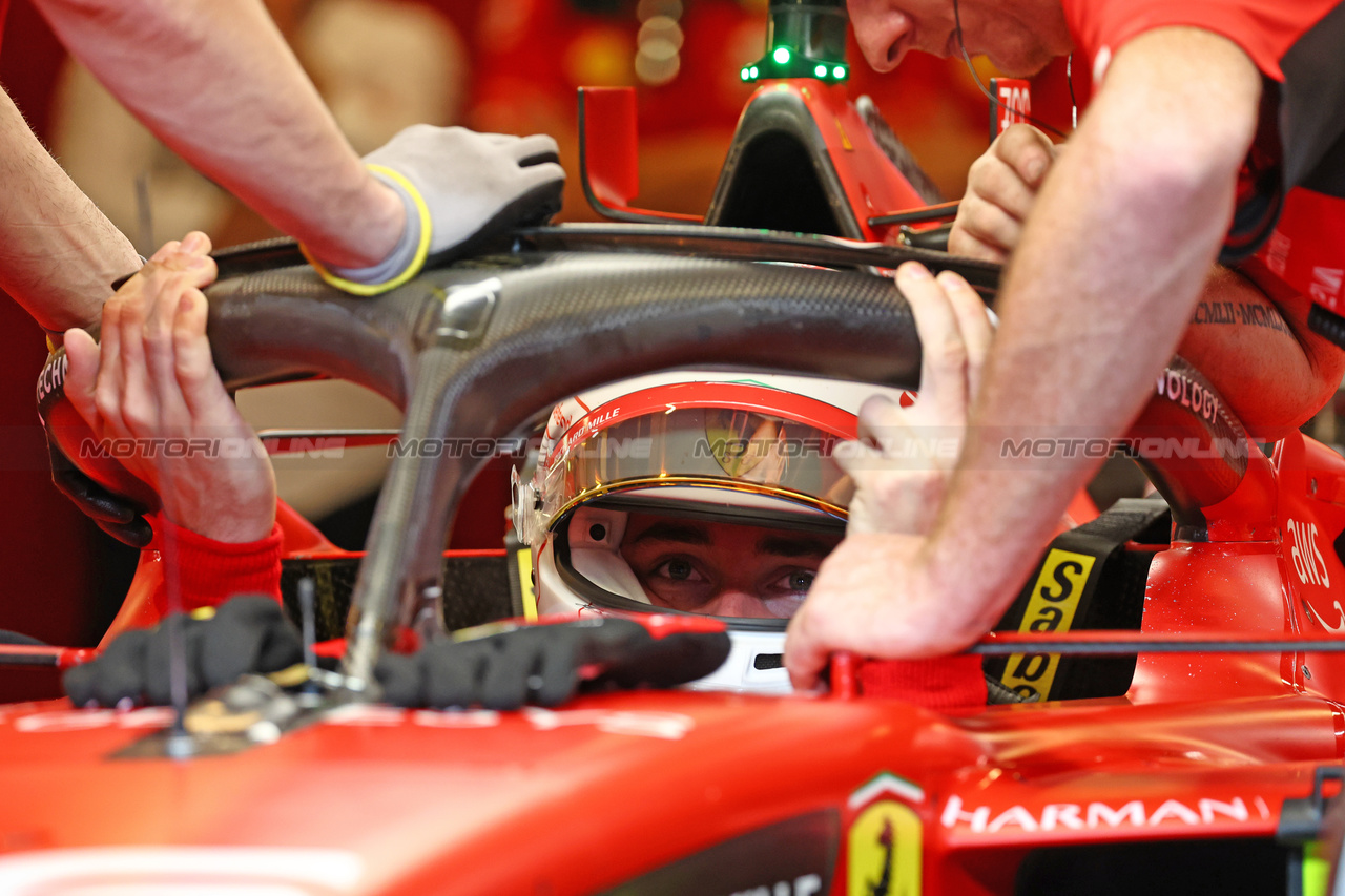GP ABU DHABI, Charles Leclerc (MON) Ferrari SF-23.

24.11.2023. Formula 1 World Championship, Rd 23, Abu Dhabi Grand Prix, Yas Marina Circuit, Abu Dhabi, Practice Day.

- www.xpbimages.com, EMail: requests@xpbimages.com © Copyright: Batchelor / XPB Images