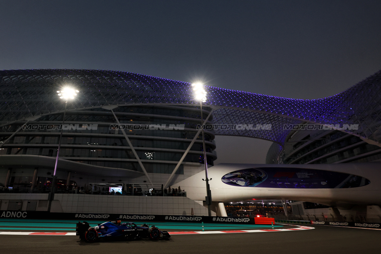 GP ABU DHABI, Alexander Albon (THA) Williams Racing FW45.

24.11.2023. Formula 1 World Championship, Rd 23, Abu Dhabi Grand Prix, Yas Marina Circuit, Abu Dhabi, Practice Day.

- www.xpbimages.com, EMail: requests@xpbimages.com © Copyright: Moy / XPB Images